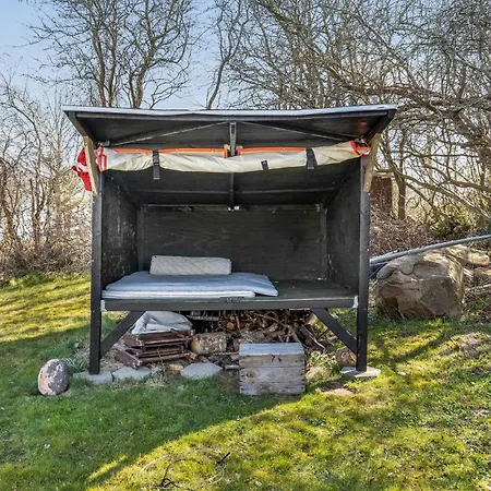 4 Bedroom Beautiful In *